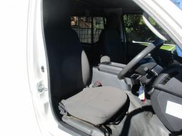 
										2017 Toyota Hiace 2.7ltr 2 Seater full									