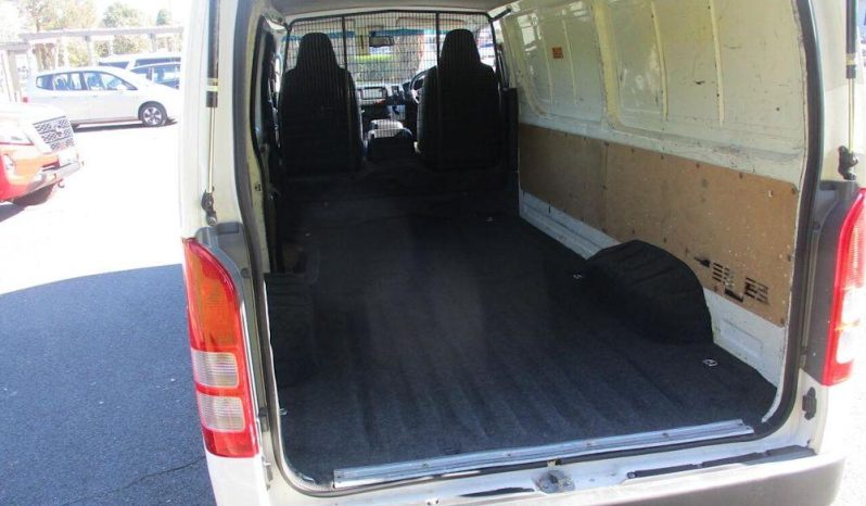 
								2017 Toyota Hiace 2.7ltr 2 Seater full									