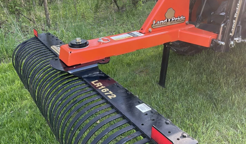 
								2020 Kubota L3301HST Tractor with Attachments full									