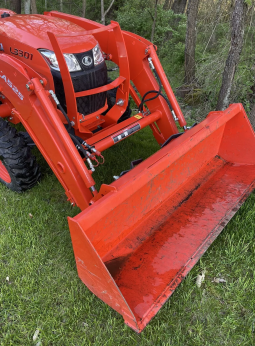 
										2020 Kubota L3301HST Tractor with Attachments full									