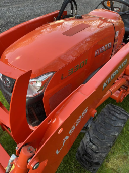 
										2020 Kubota L3301HST Tractor with Attachments full									