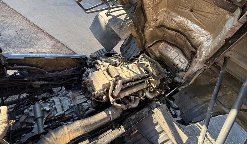 
								2009 Mitsubishi Fuso Fighter FK600 Dual Cab Tilt Tray full									